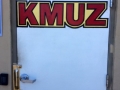 KMUZ - door